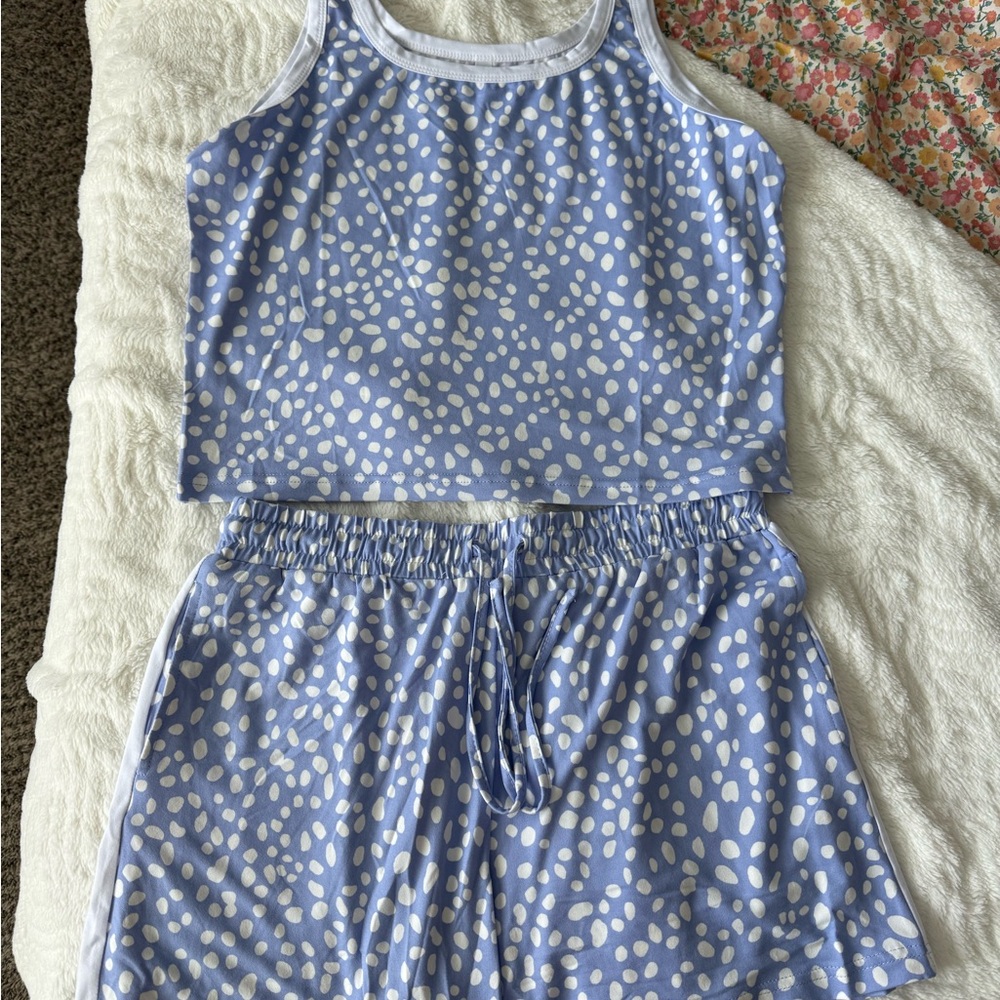 Amazon Blue and White Pajama Set